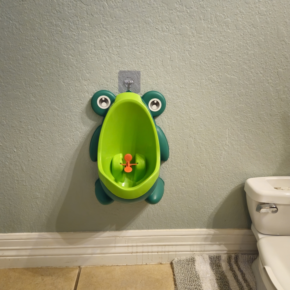 Green Frog Potty Training Urinal for Kids